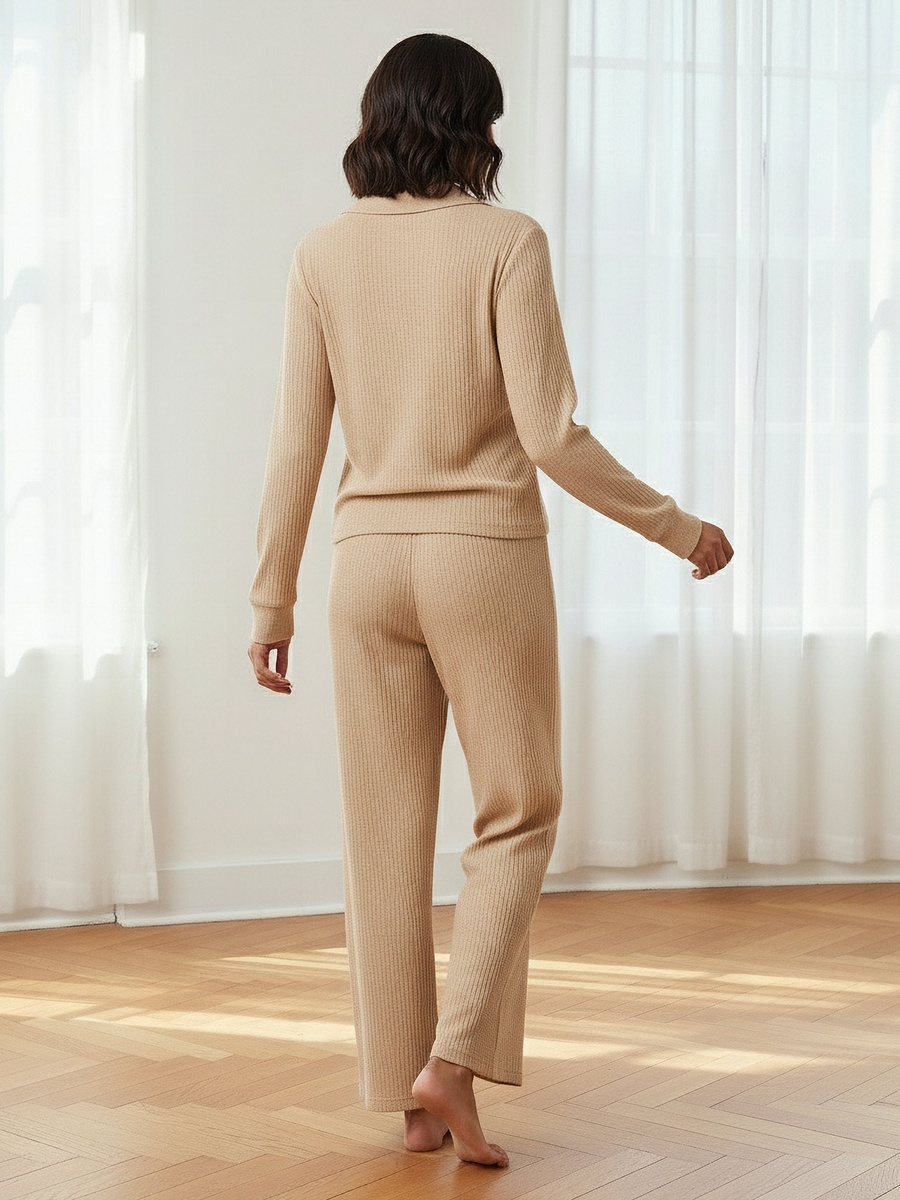 Pyjama Set with Top and Trousers