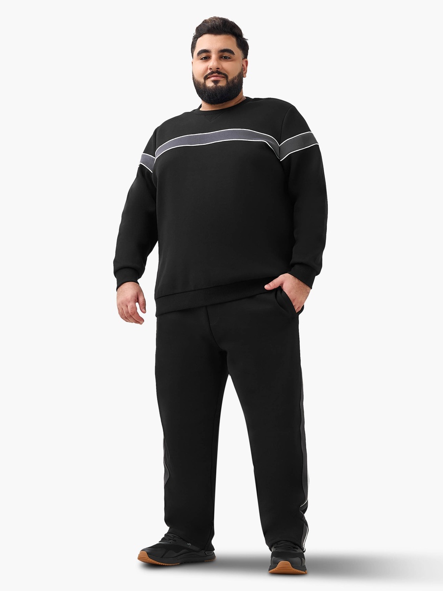 Men Relaxed Fit Joggers with Pocket