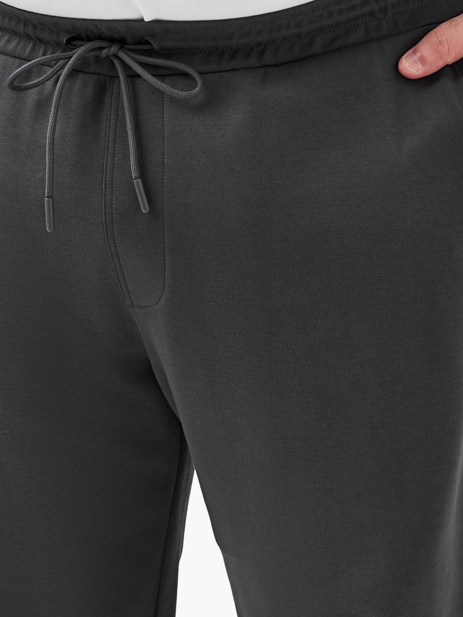 Men Regular Fit Joggers with Pockets