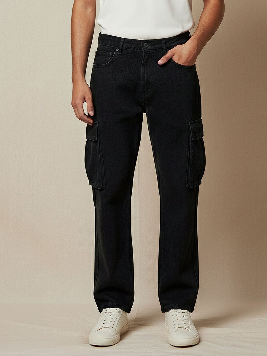 Men Regular Fit Mid-Rise Cargo Jeans