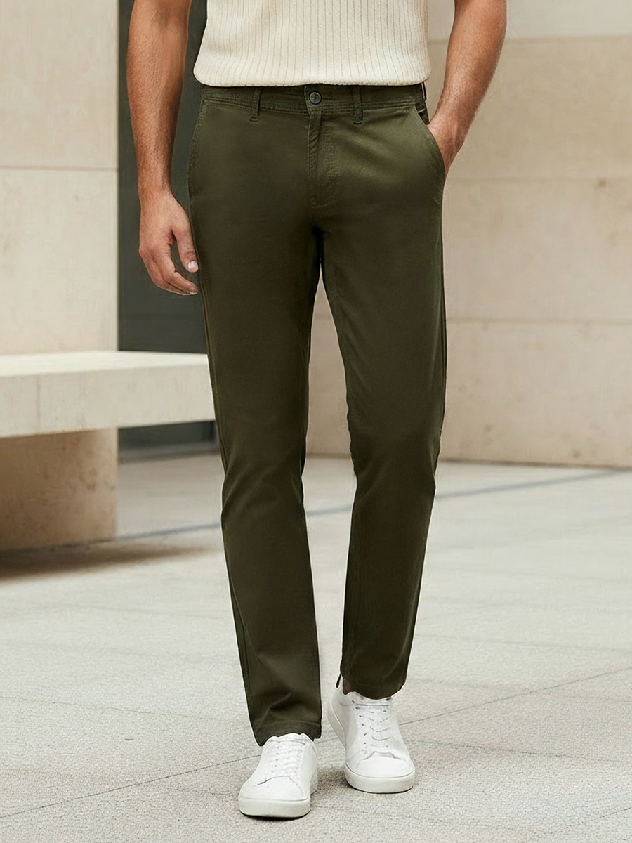 Men Slim Fit Chinos with Pockets