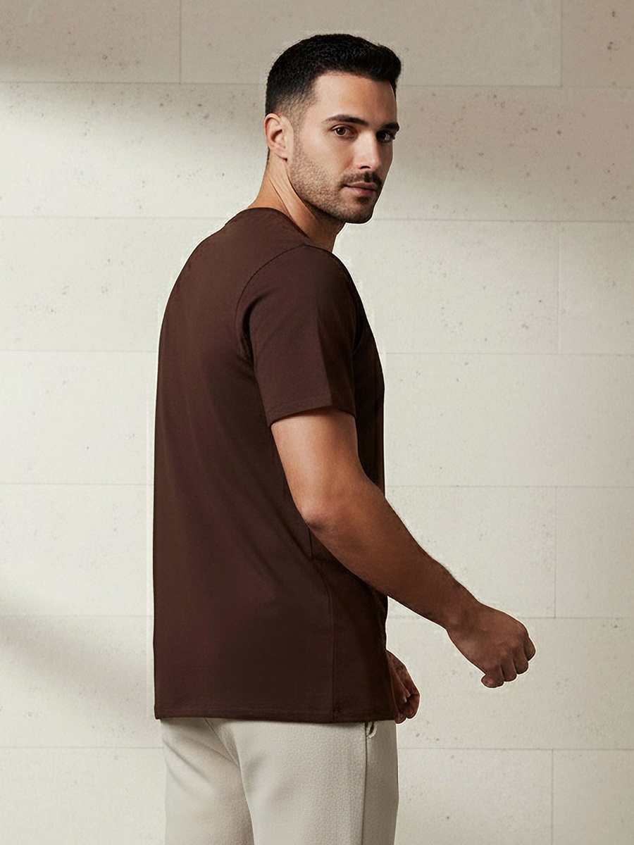 Men Slim Fit Round Neck Short Sleeve Slogan Print T-Shirt
