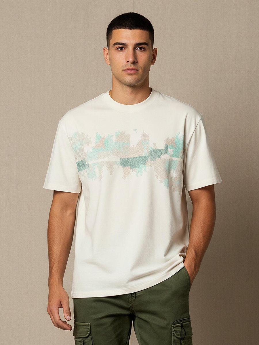 Men Regular Fit Crew Neck Short Sleeve Embroidered T-Shirt