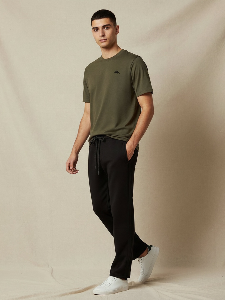 Men Logo Print T-Shirt