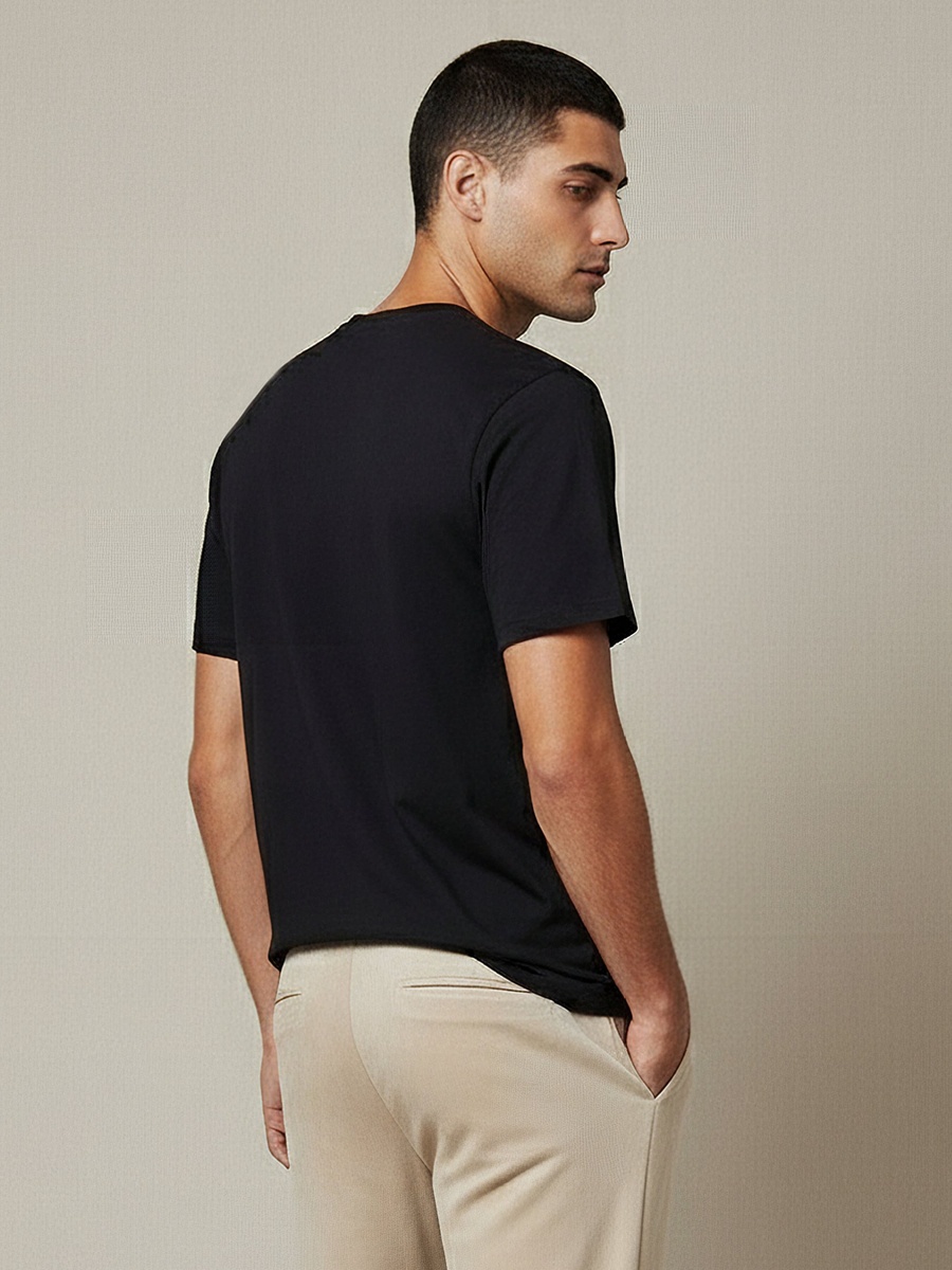 Men Slim Fit Crew Neck Short Sleeves Graphic T-Shirt