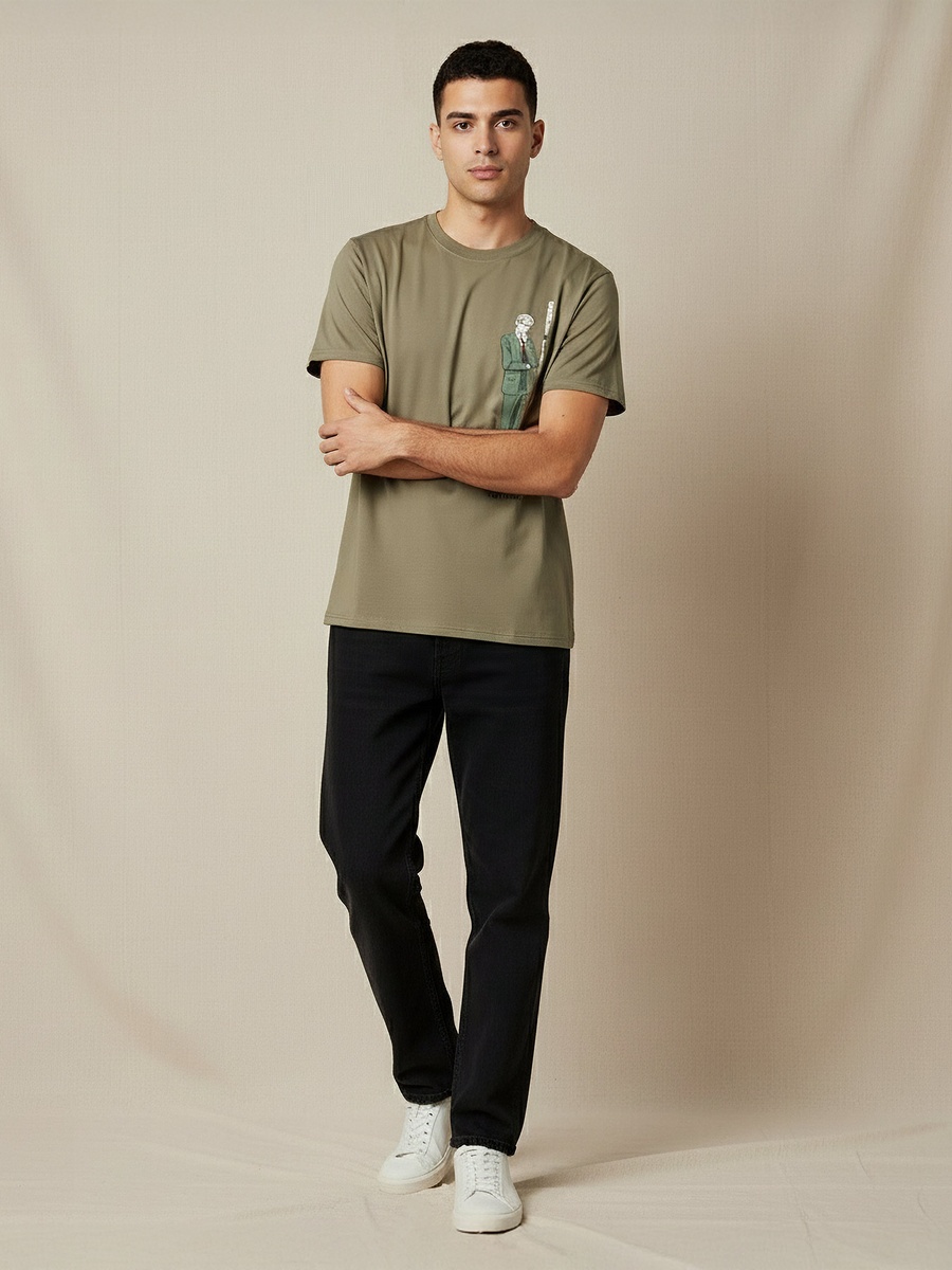 Men Regular Fit Crew Neck Short Sleeve Spy Family Print T-Shirt
