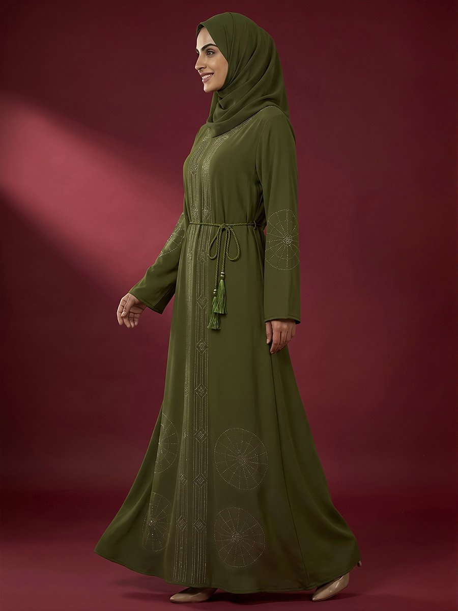 Women Green Embellished Abaya with Hijab