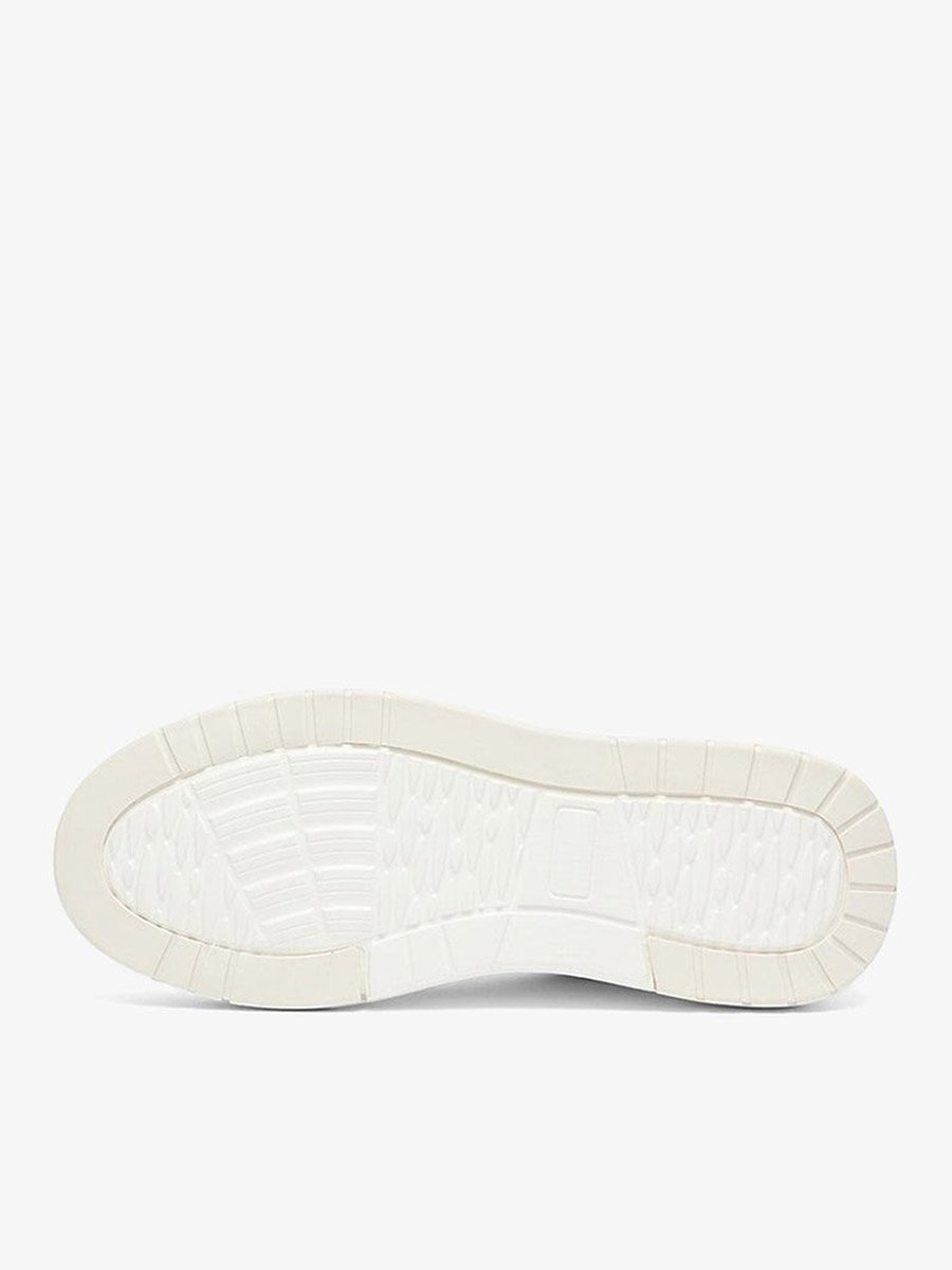 Women White Low-Top Sneakers with Foam Padding