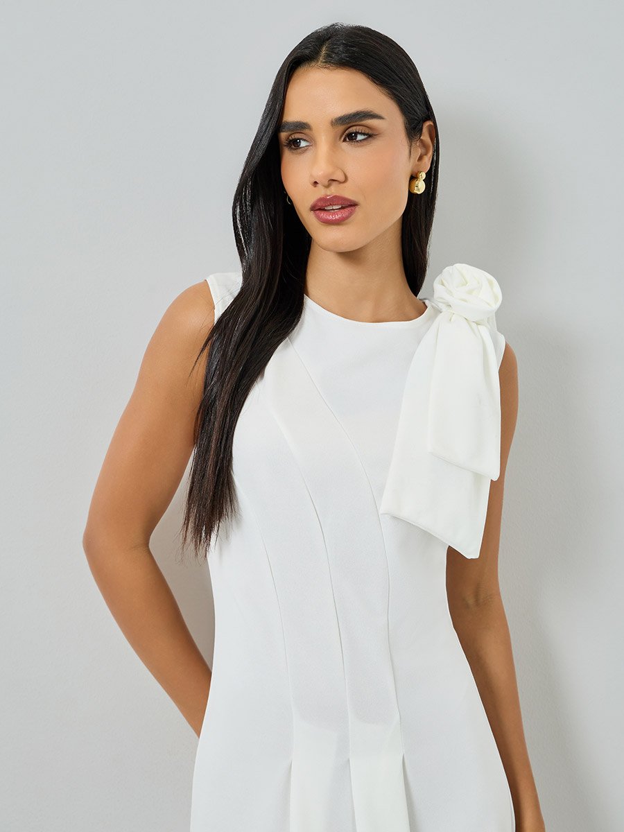 White Sleeveless Midi Dress with Flower Corsage
