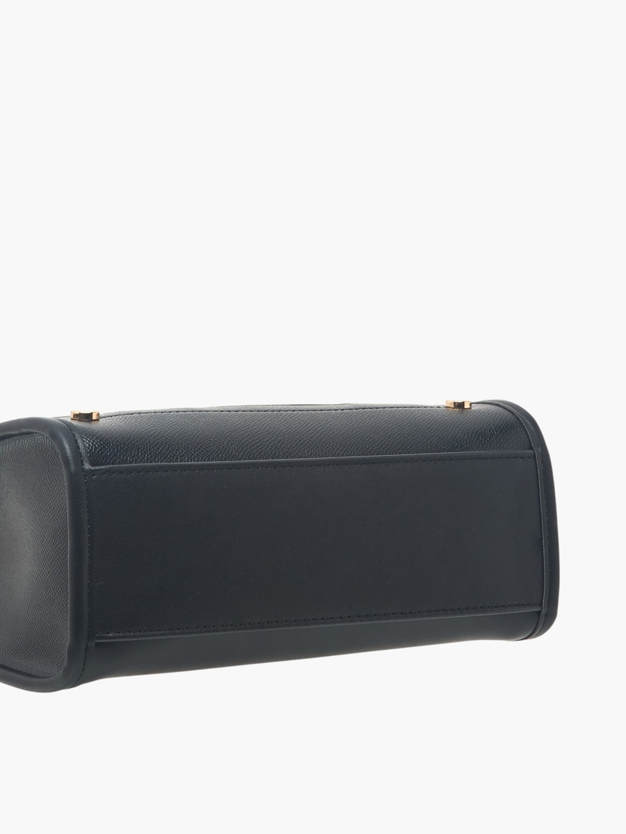 Textured Tote Bag with Pouch
