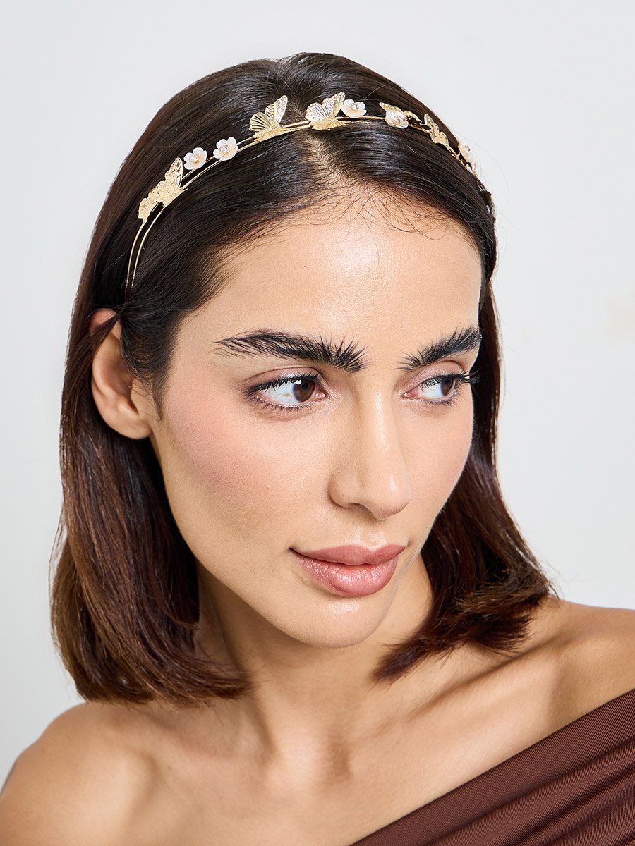 طوق شعر مزين بفراشات
