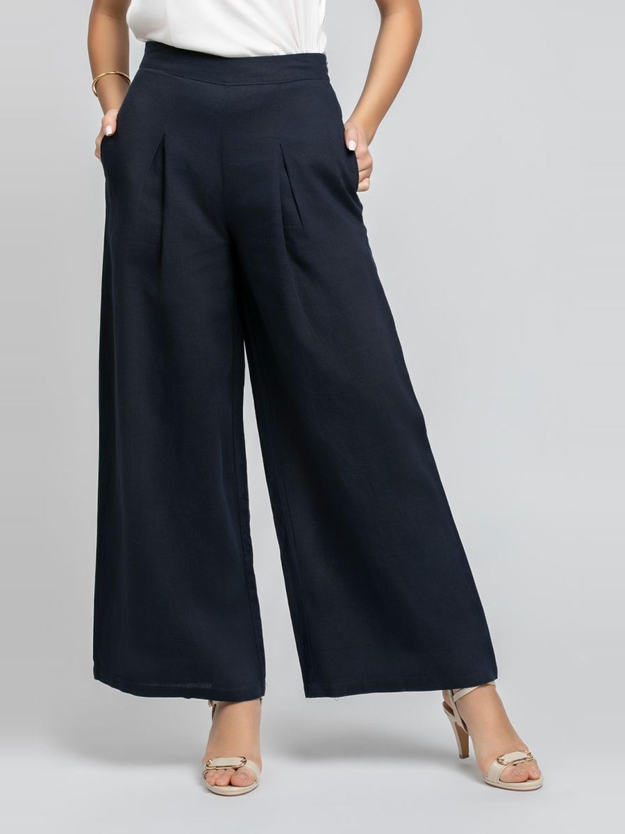 Wide Leg Pleated Pants