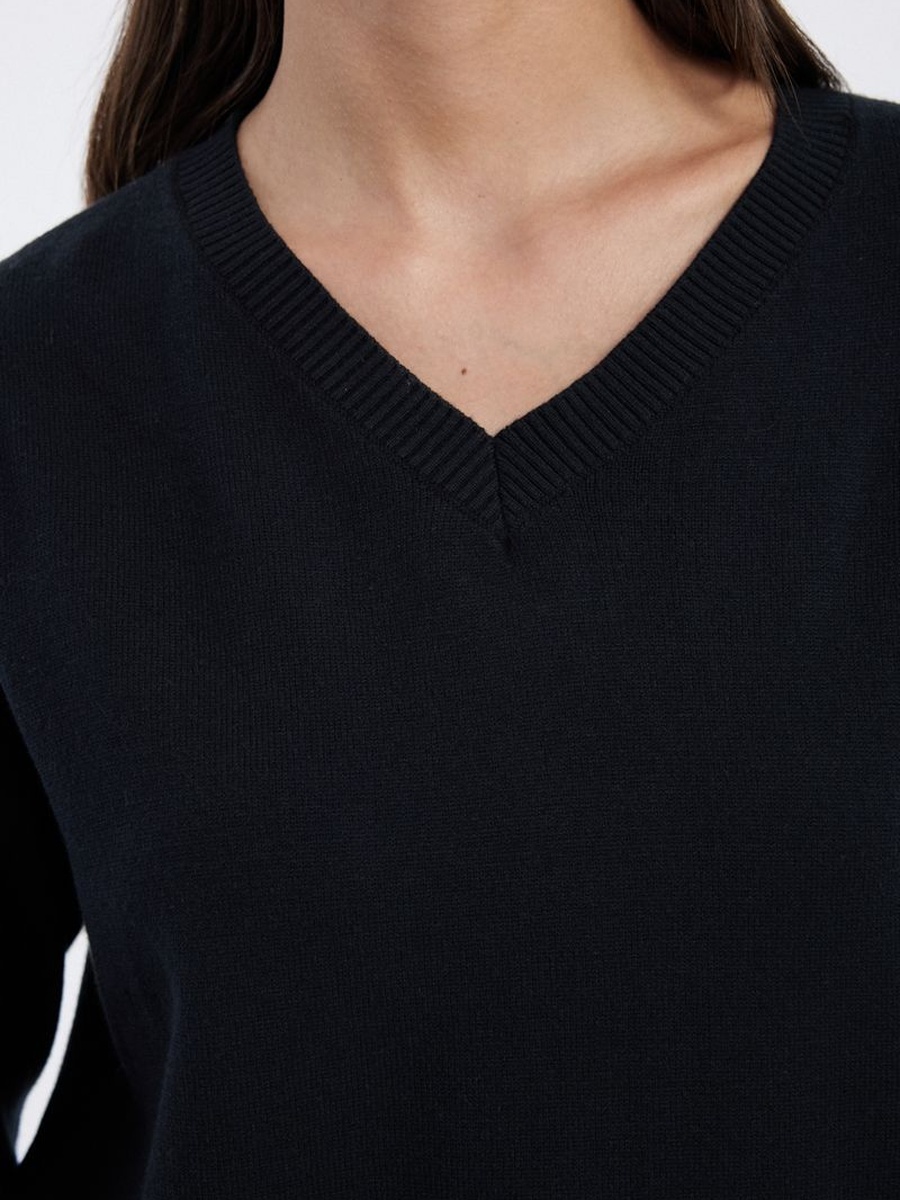 Knit Blouse with Back Buttons
