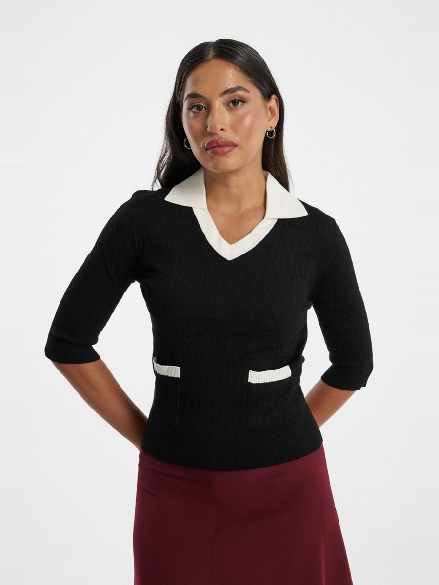 Contrast Collar Knit Top