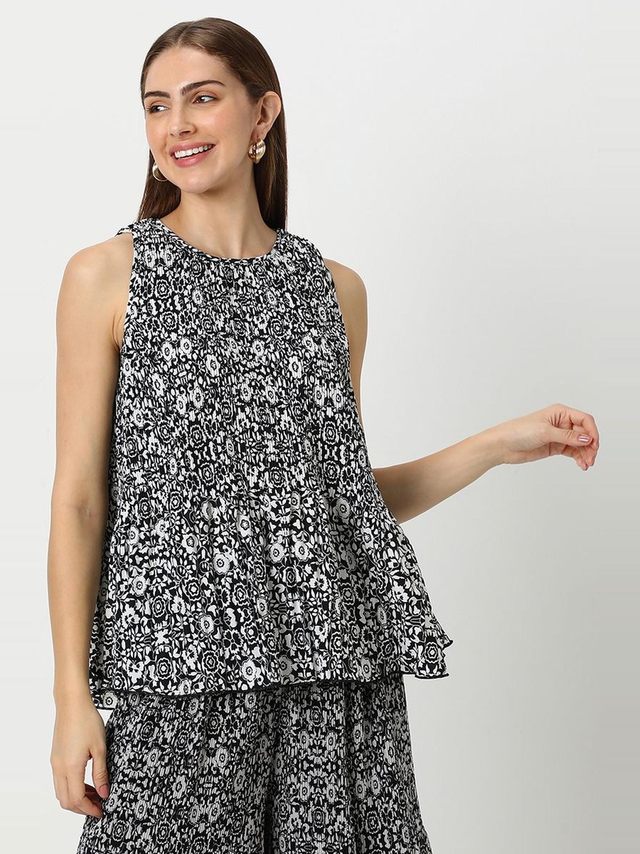 Sleeveless Printed Top