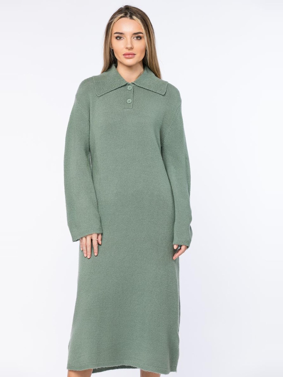 Knitted Dress with Classic Collar