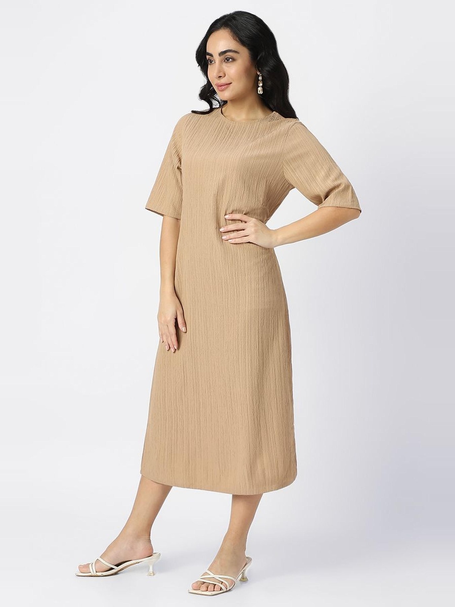 Textured Flowy Dress