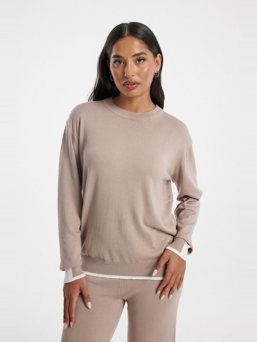 Knit Sweater with Contrast Hem