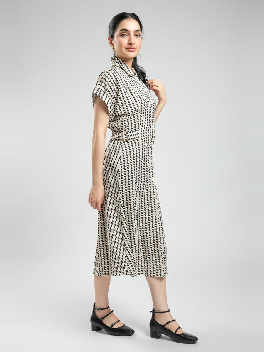 Printed Short Sleeve Midi Shirt Dress