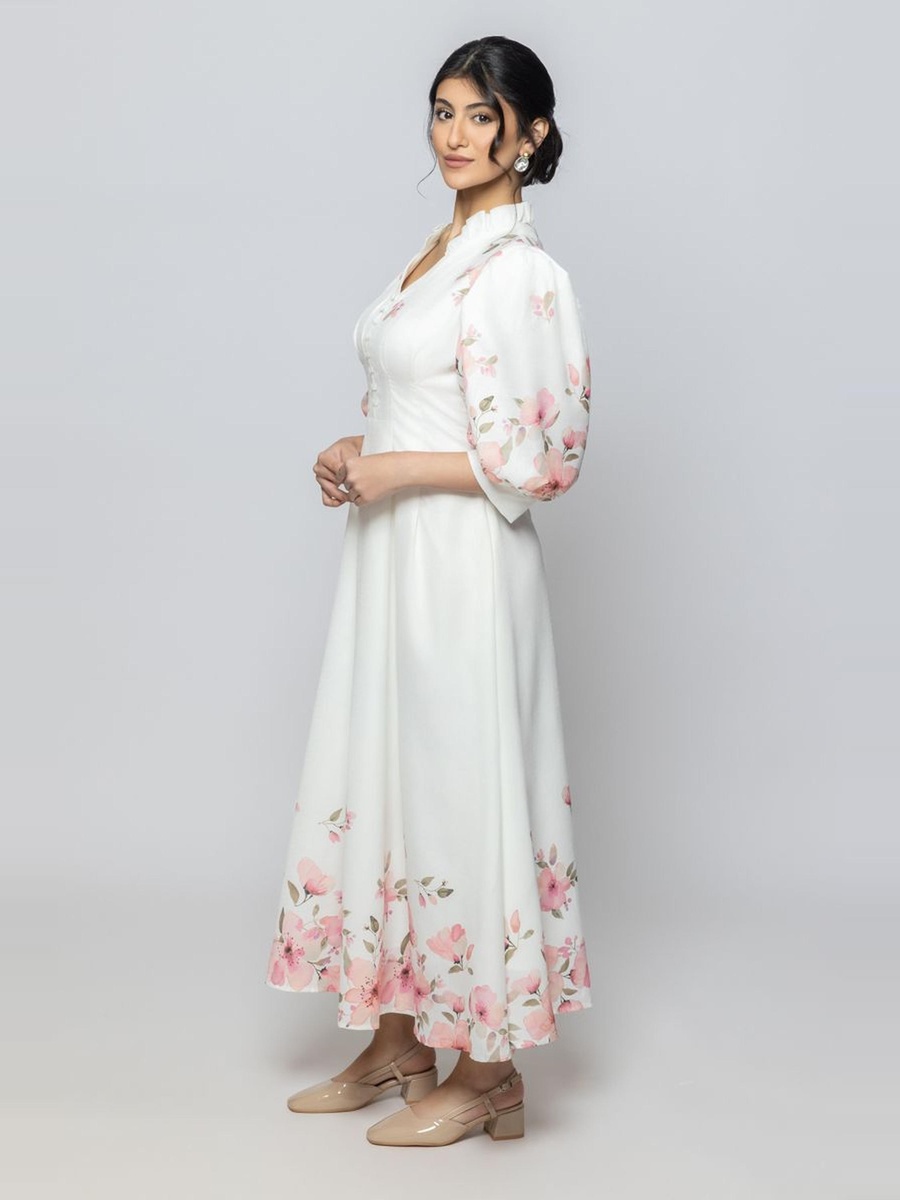 Three Quarter Sleeves Maxi Dress with Floral Print