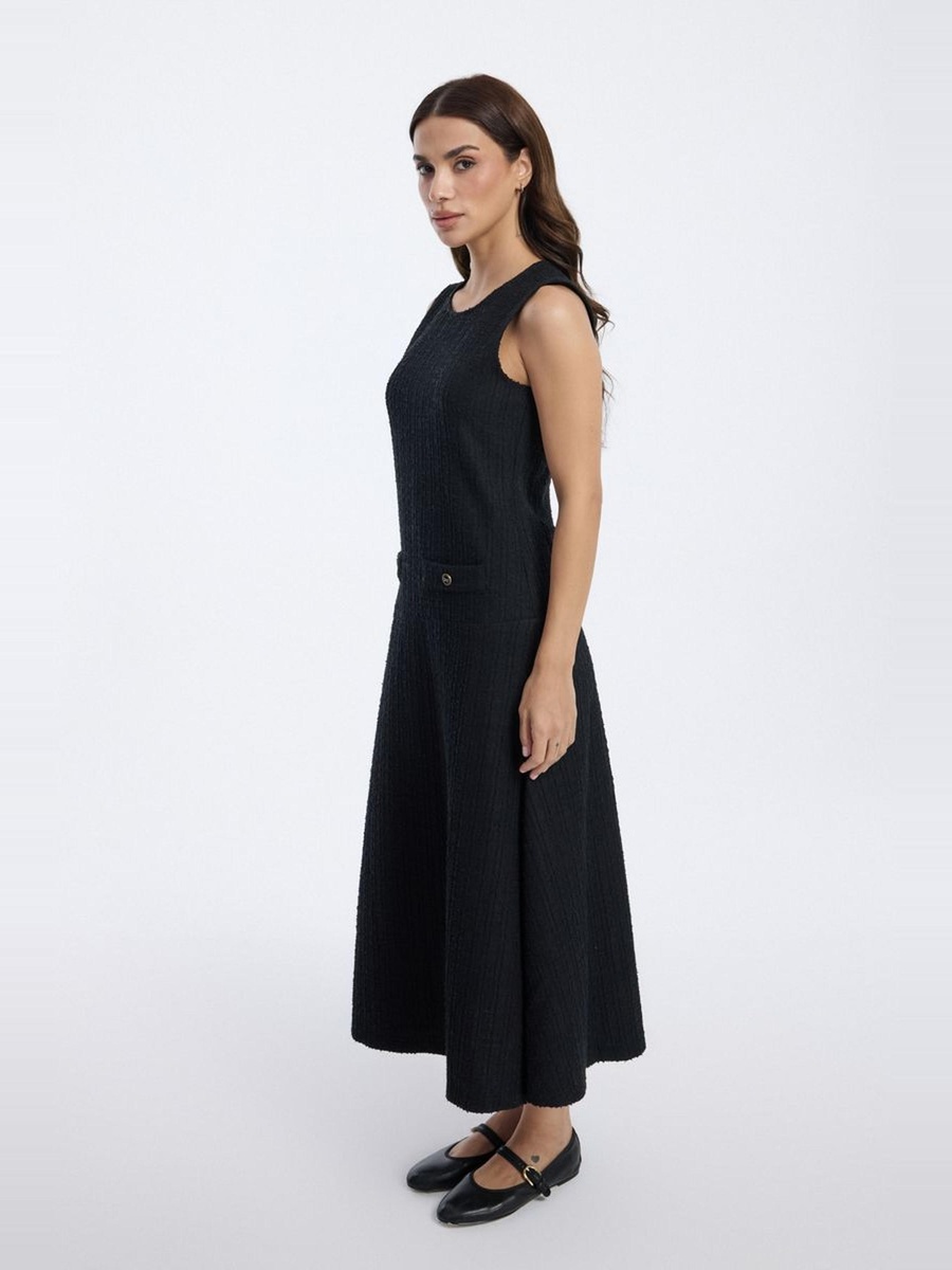 Sleeveless Textured Maxi Dress