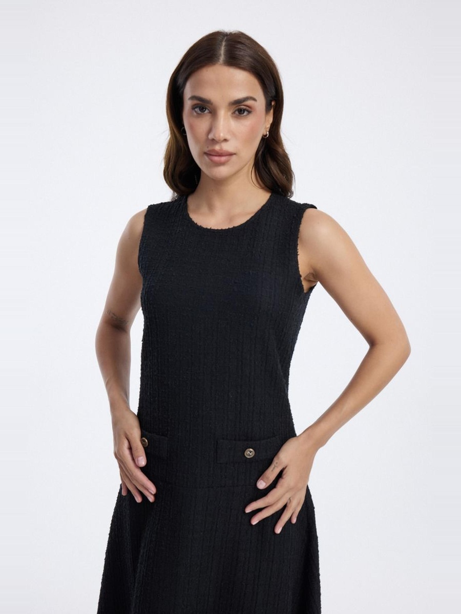 Sleeveless Textured Maxi Dress