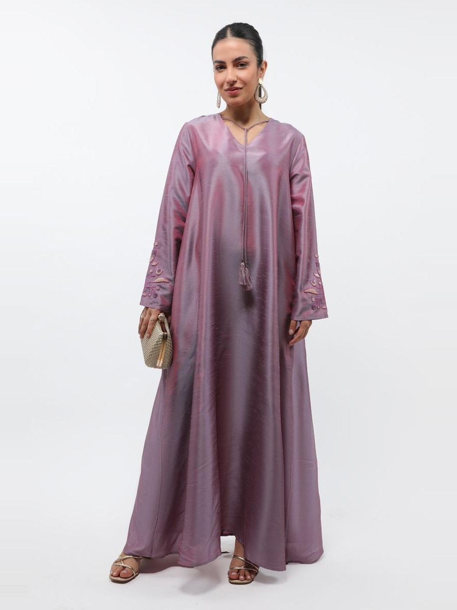 Maxi Dress with Embroidery