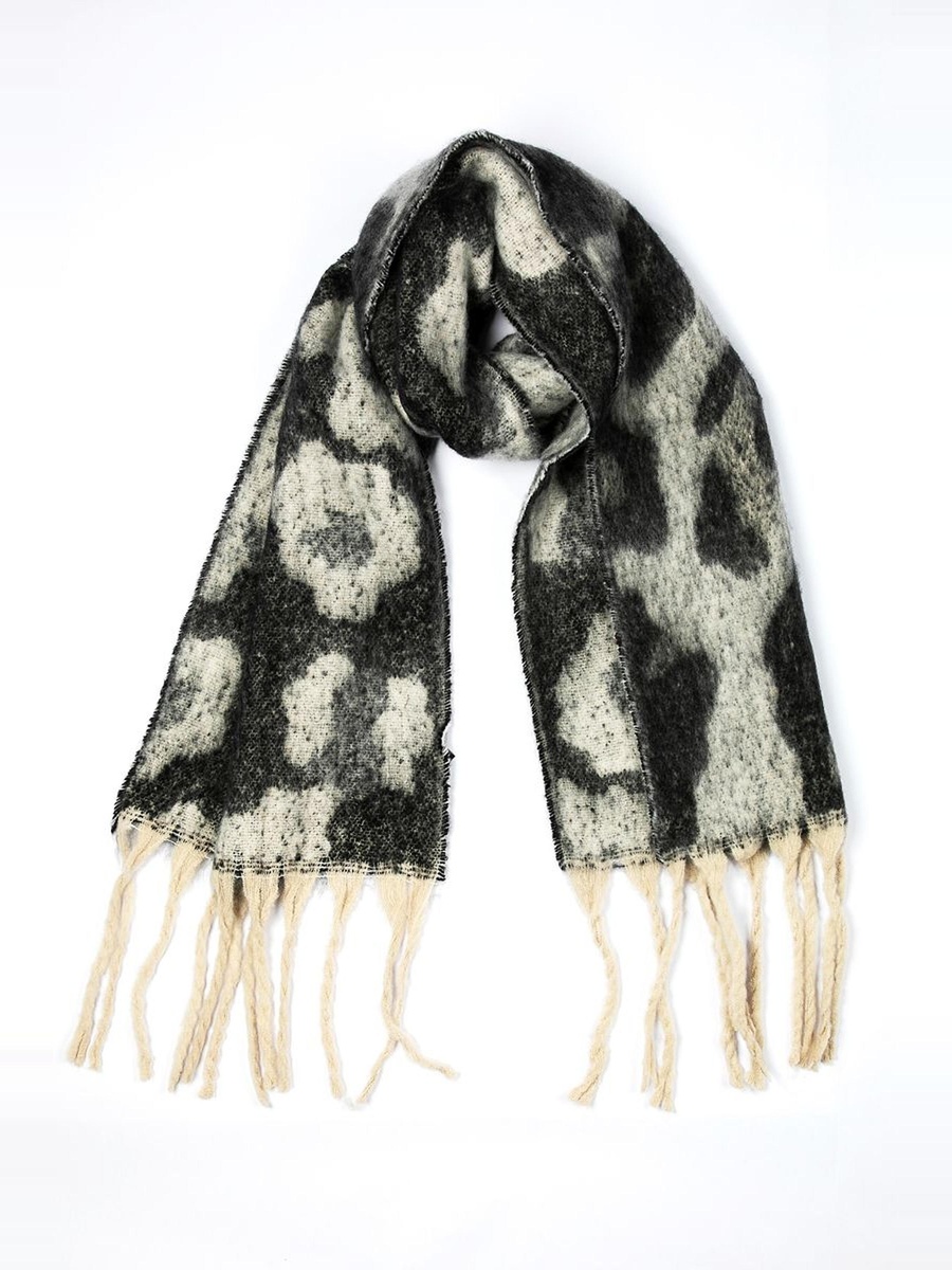 Textured Animal Print Scarf