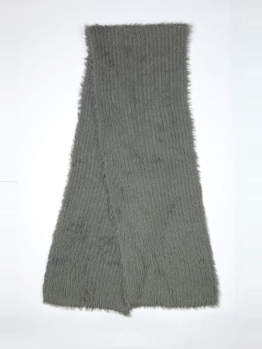 Fluffy Textured Scarf