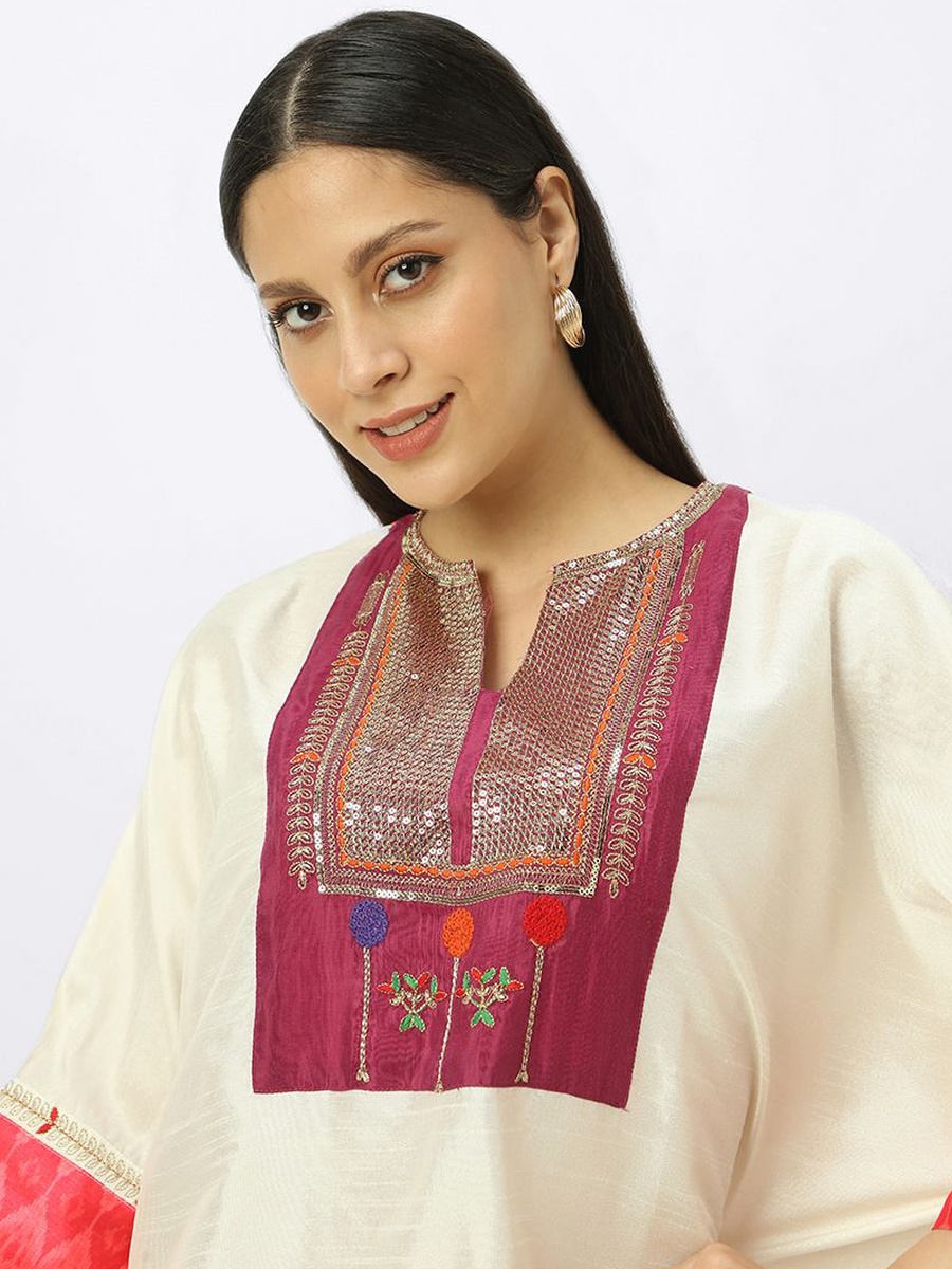 Maxi Jalabiya with Arabisque Embroidery and Print