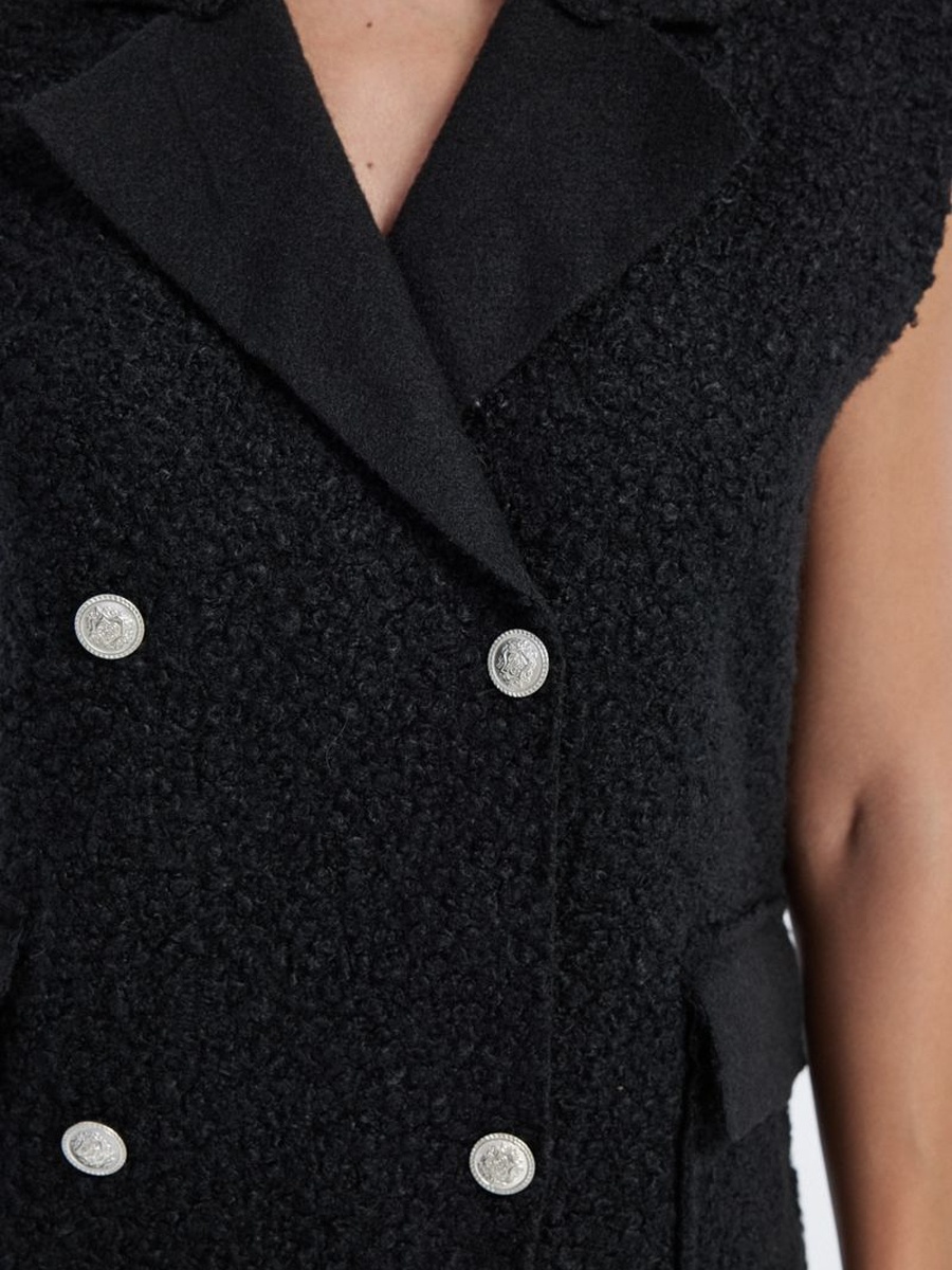 Textured Sleeveless Blazer with Front Pockets