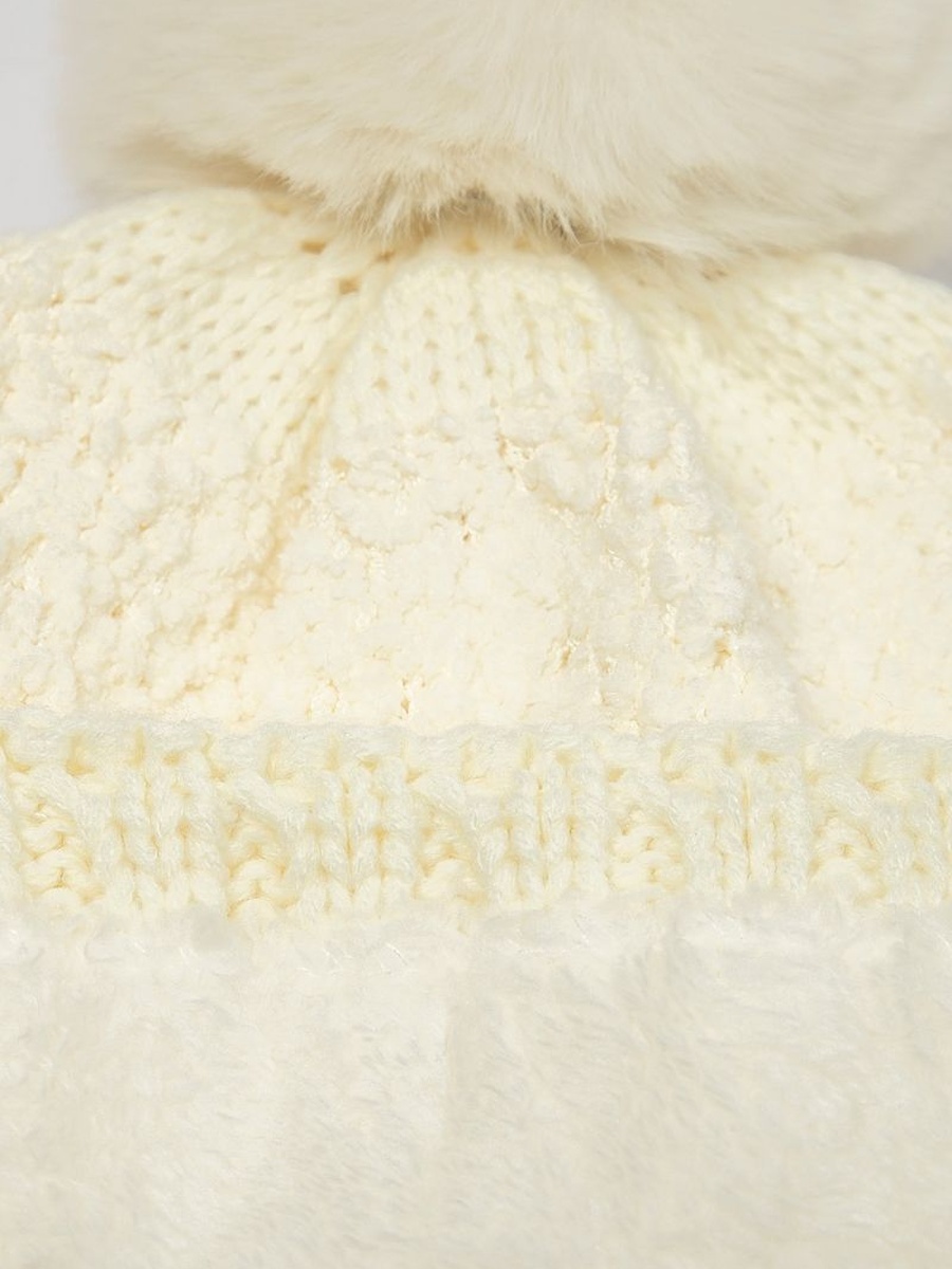 Knitted Beanie with Pom Pom
