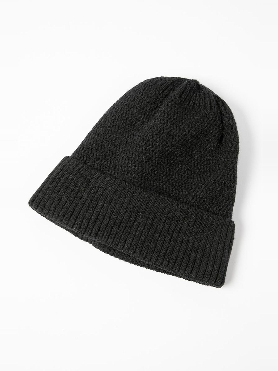 Knitted Beanie with Textured Pattern