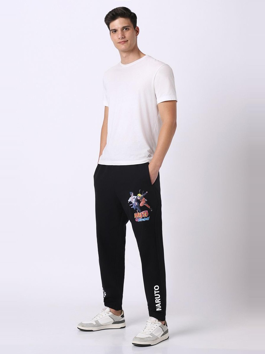 Sweatpants with Naruto Print