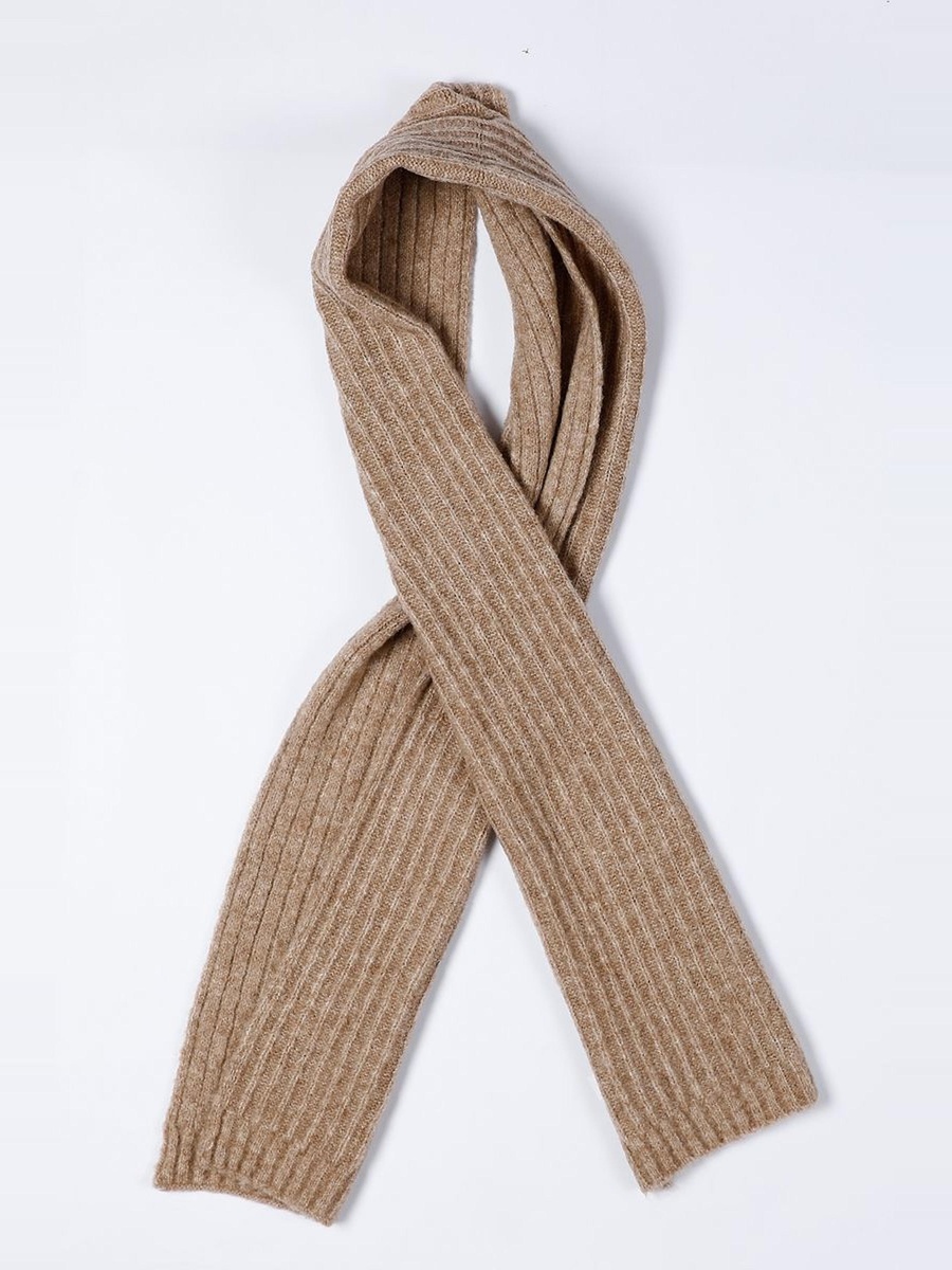 Ribbed Knit Scarf