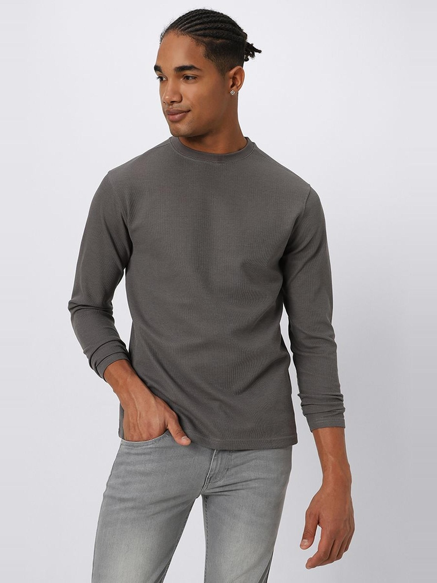 Long Sleeves T-Shirt
