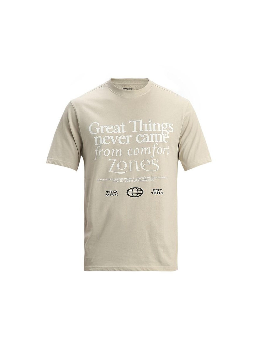 Men T-Shirt with Front Print and Crew Neck