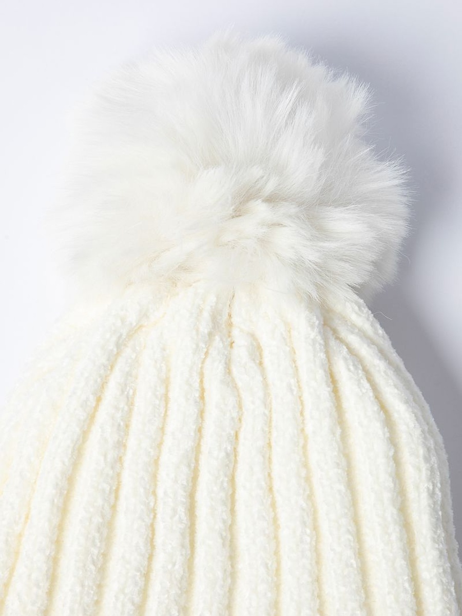 Knitted Beanie with Faux Fur Pom Pom