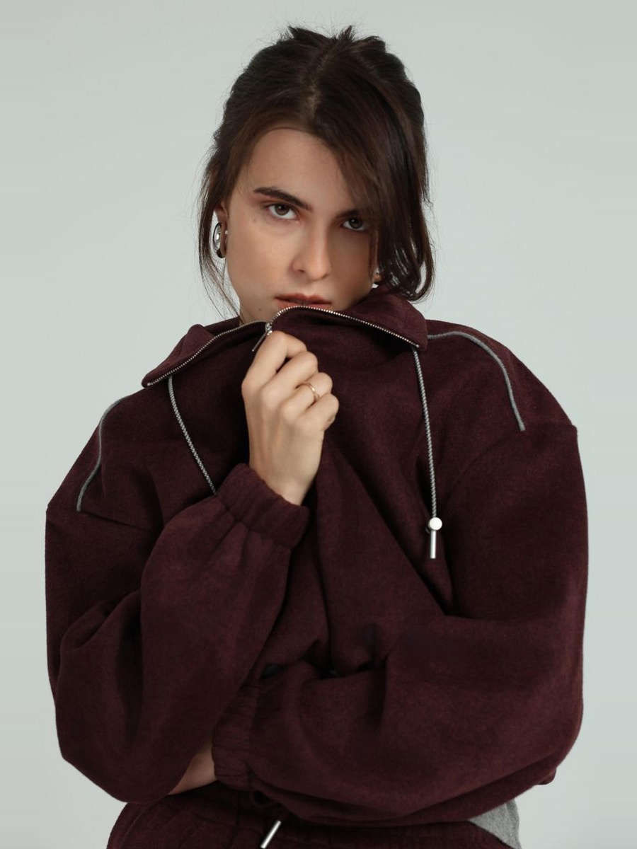 Cropped Sweatshirt with Half Zip