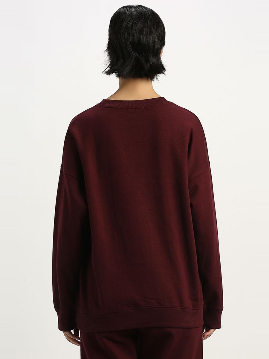 Graphic Front Design Sweatshirt