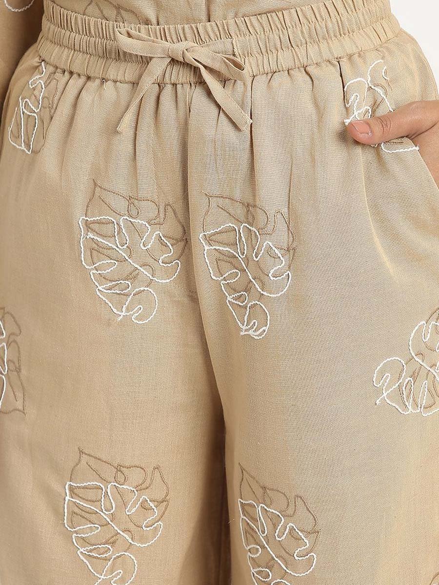 Wide-Leg Pants with Front Embroidery