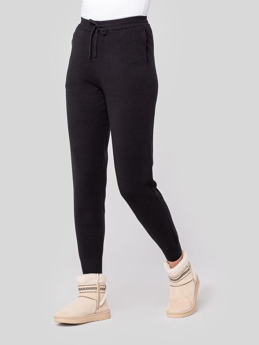 Knitted Slim Fit Pants