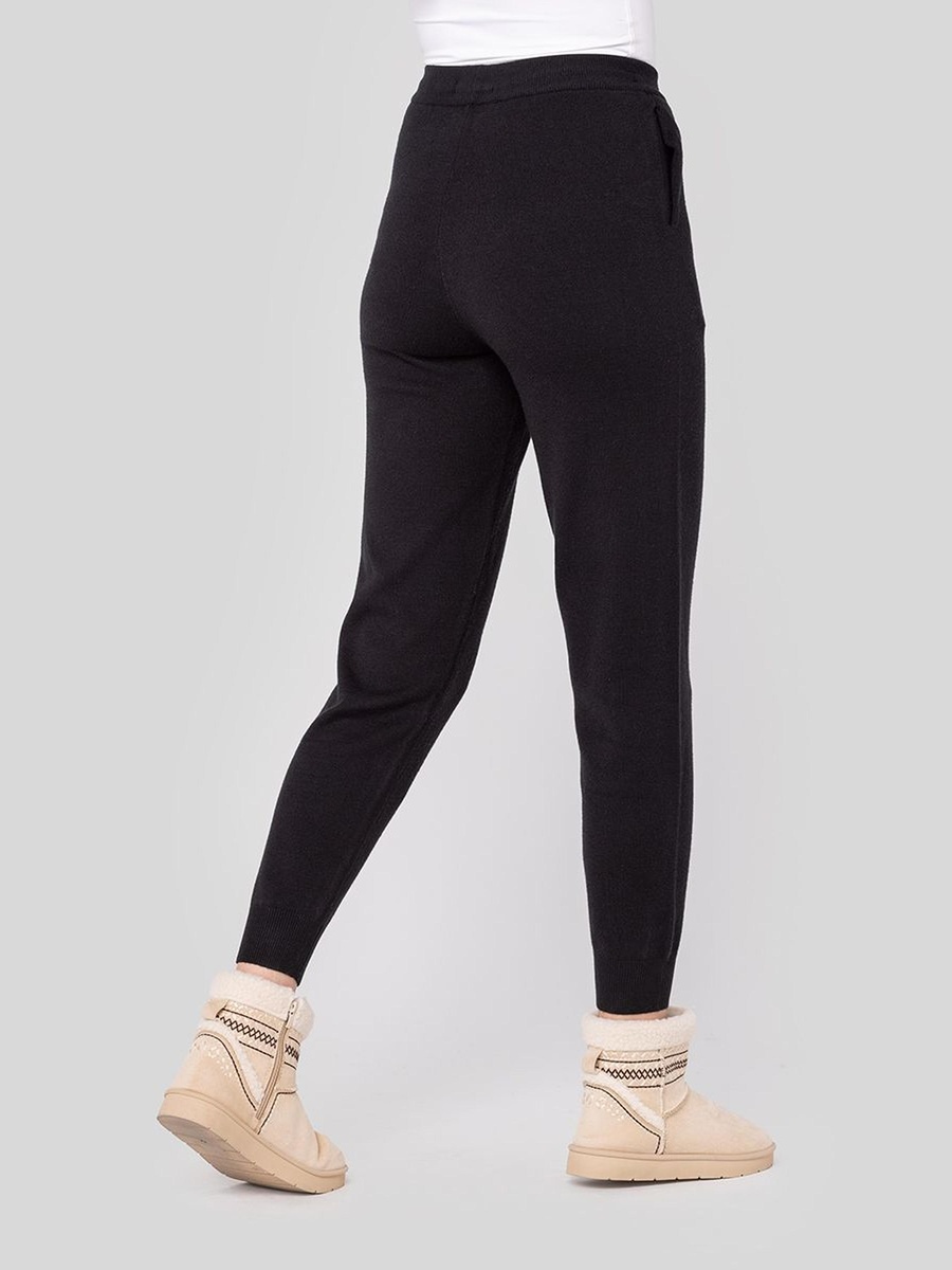 Knitted Slim Fit Pants