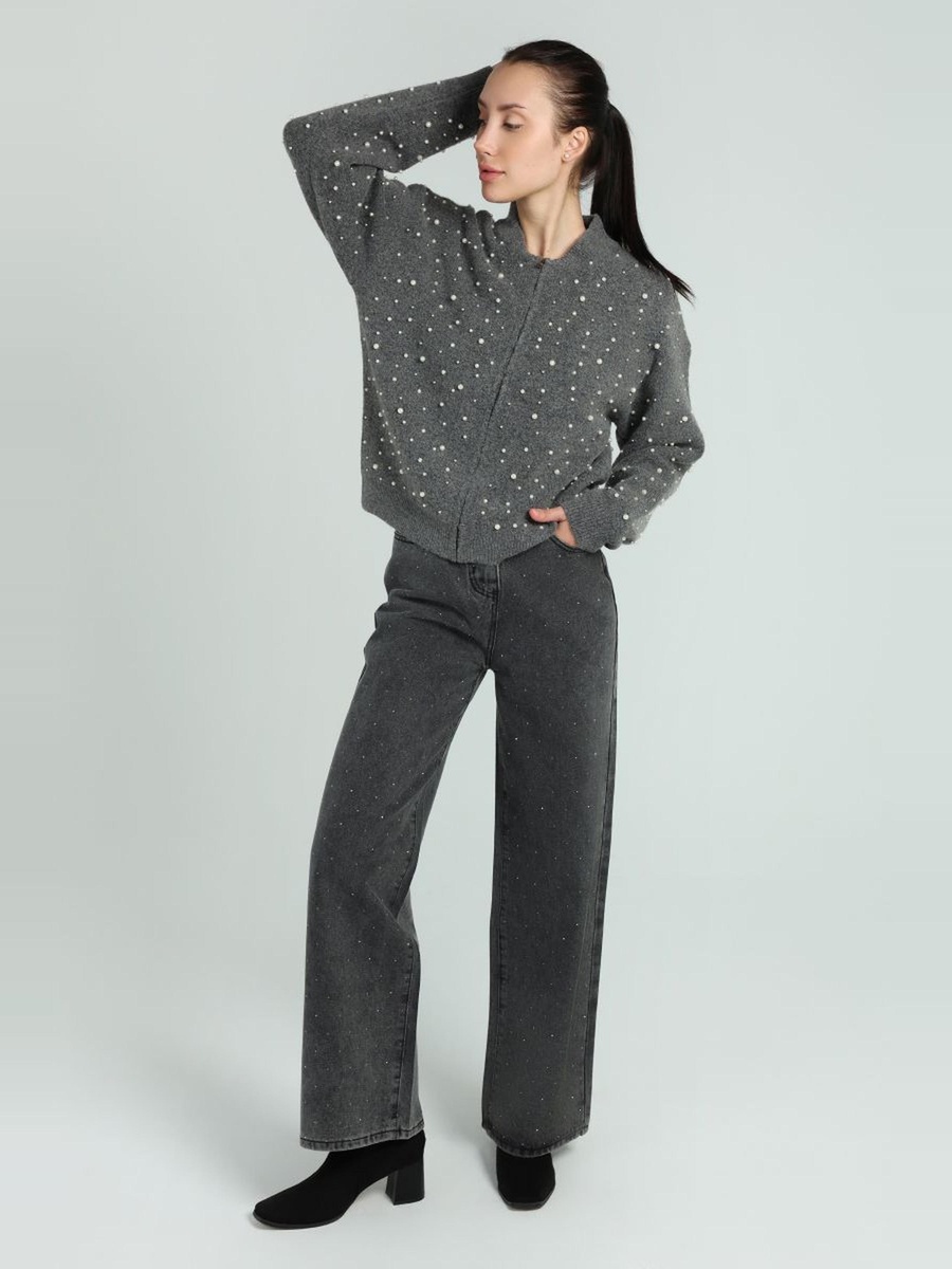 Jeans with Subtle Embellishment