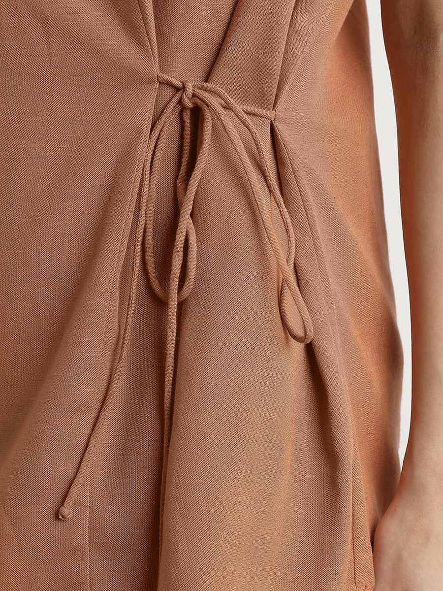 Solid Short Sleeve Top with Front Strap