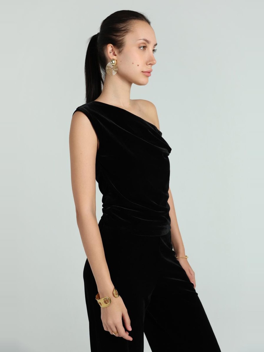 One-Shoulder Velvet Top
