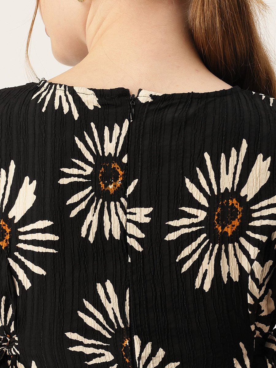 Women Floral Printed Sleeveless A-Line Maxi Dress