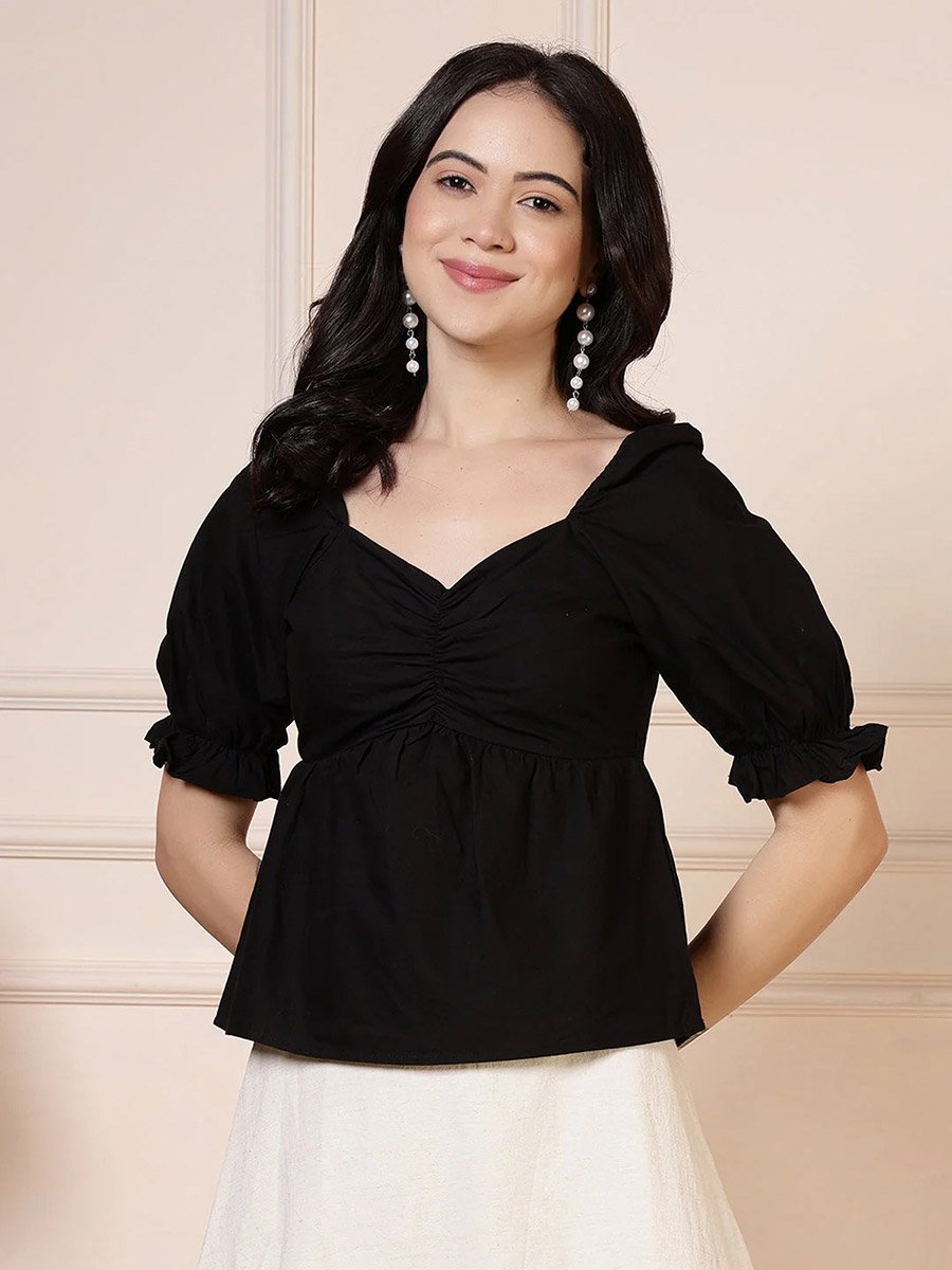 Women Black Sweetheart Neck Puff Sleeves Top