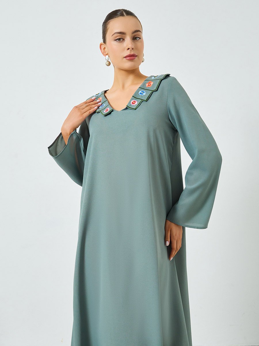 Green Floral Embroidered A-Line Jalabiya