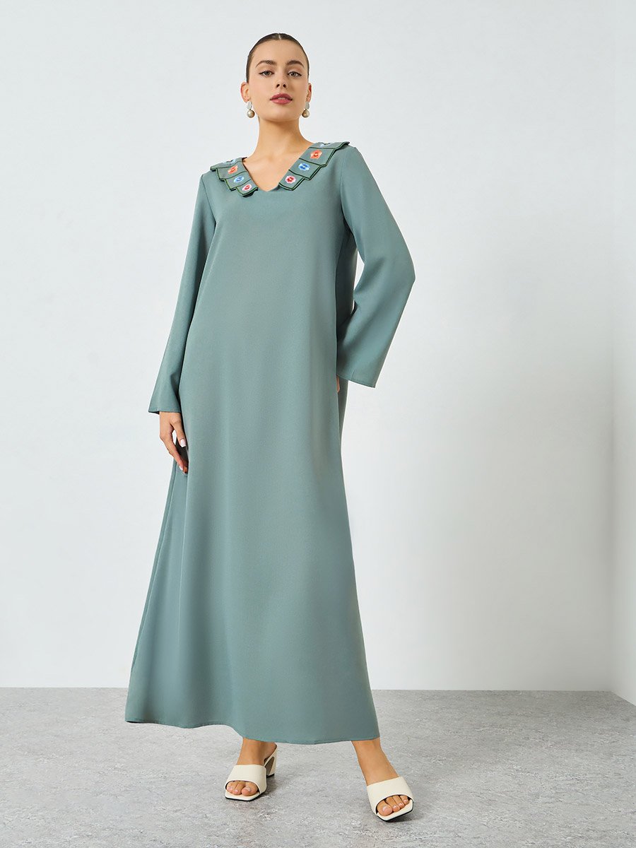 Green Floral Embroidered A-Line Jalabiya